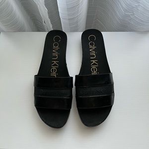 Calvin Klein | Black Sandal